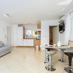 Apartamento 1 Bedroom Beautiful In Crikvenica